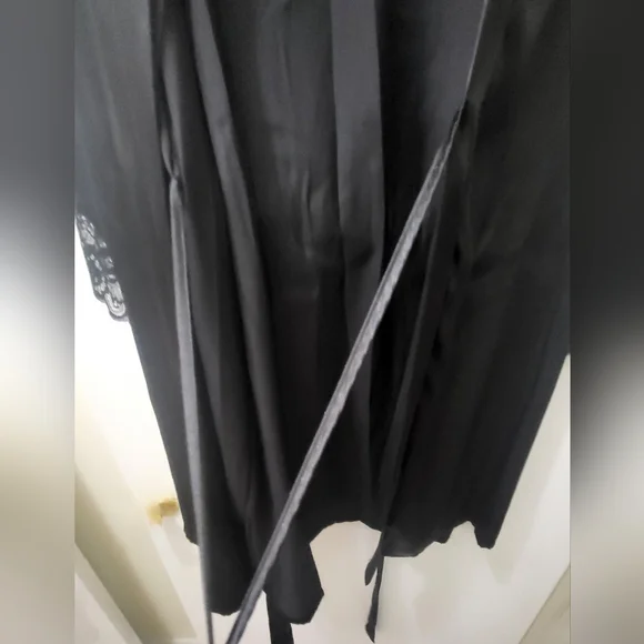 Linea Donatella Robe - Picture 3 of 7